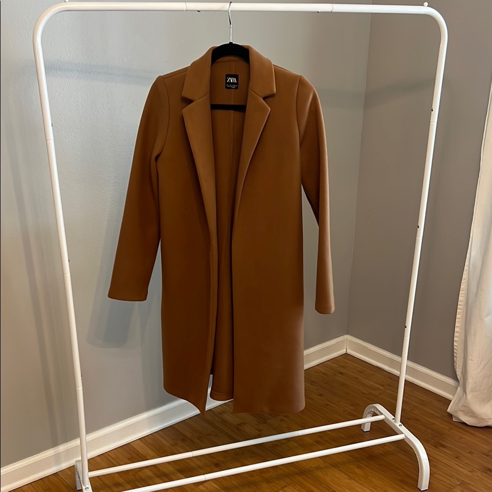 Zara Women's Tan Coat- Sz S - Like New